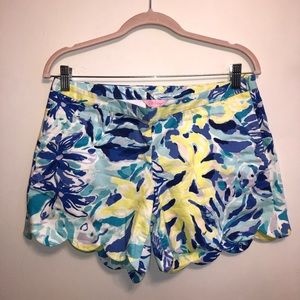 Lilly Pulitzer Scallop Shorts